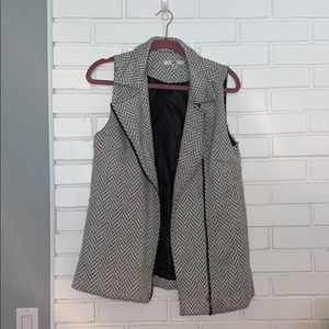 Black & White Zip Up Vest